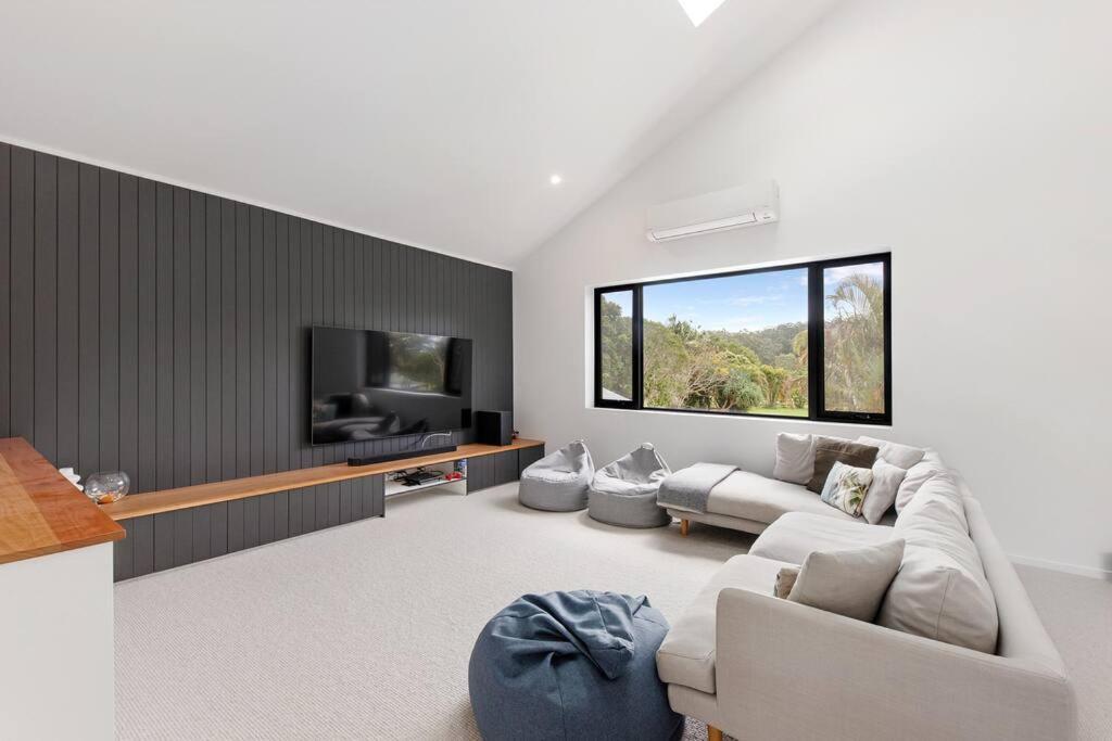 Coastal-country Family Haven In Currumbin Pool * Gold Coast